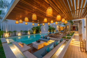 Villa Vola : Fabulous New Designer Villa Next to the Beach